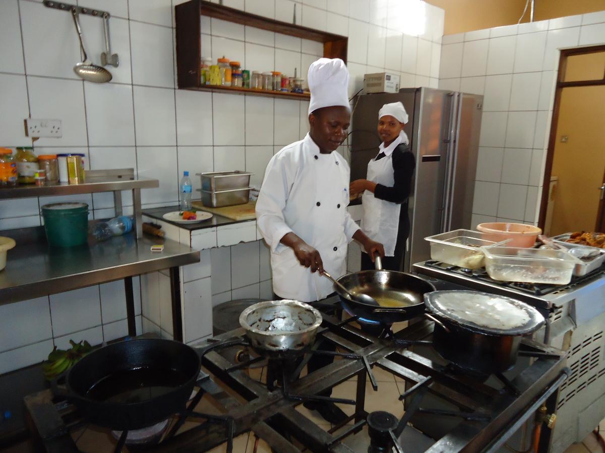 Snow View Hotel Boma la Ngombe Esterno foto